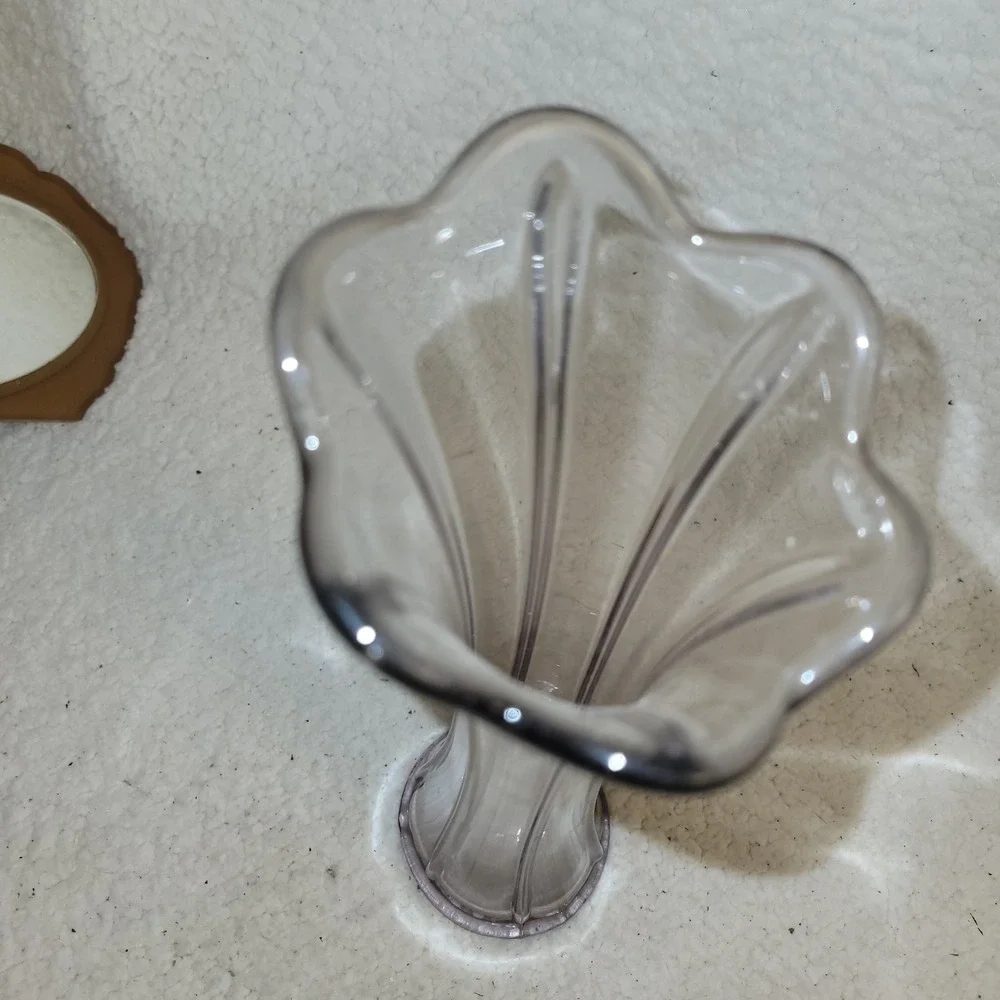 Vintage Smoke‎ Glass Bud Vase Art Deco Scalloped Rim Tall Fluted 12